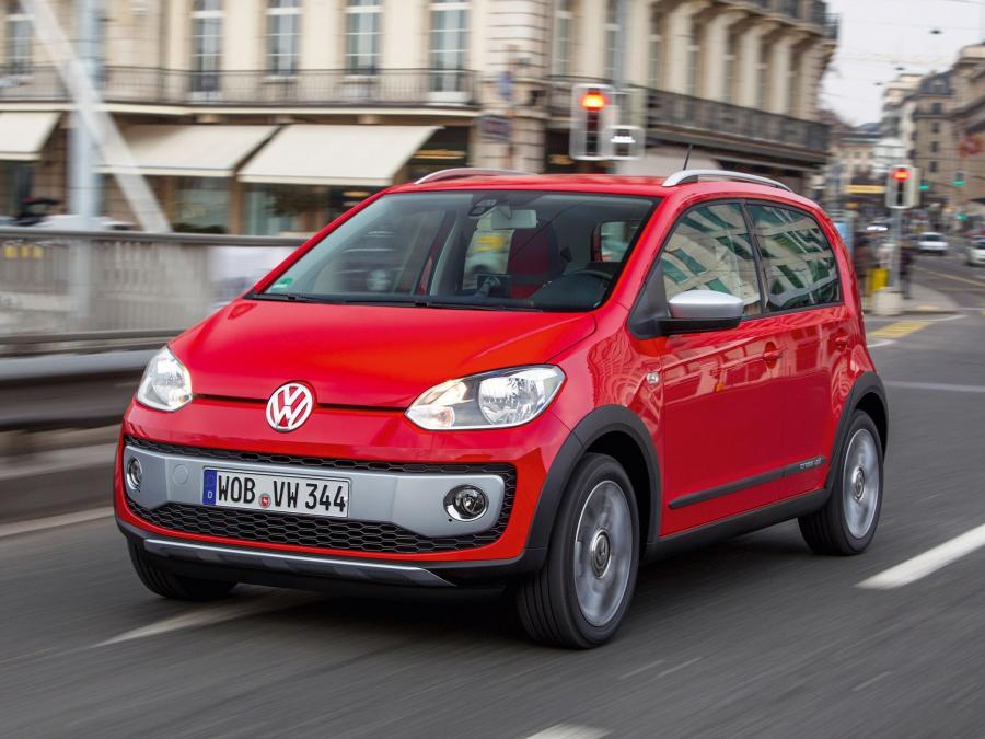 Volkswagen Cross up! 2013 года  (фото 42 из 44)